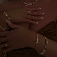 LOUISA BANGLE - GOLD